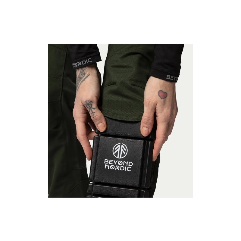 KOLENČNIKI BEYOND NORDIC BN406