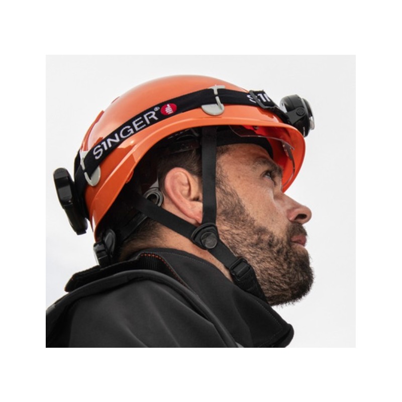 NAGLAVNA SVETILKA LUMNOV LED