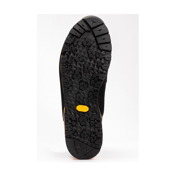 POHODNA OBUTEV GARSPORT MOUNTAIN TECH MID