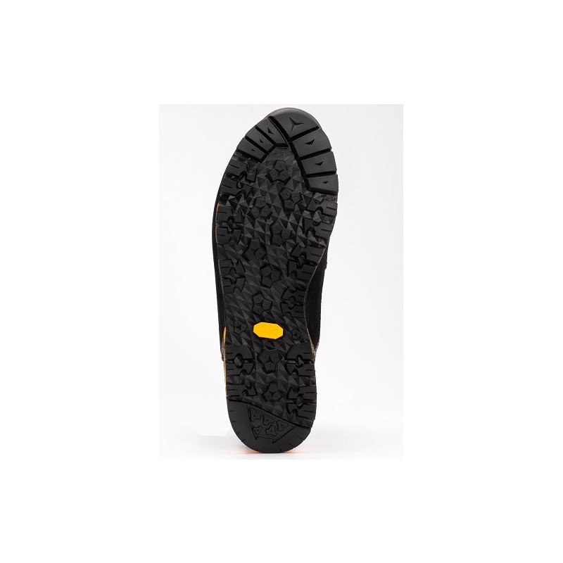 POHODNA OBUTEV GARSPORT MOUNTAIN TECH MID