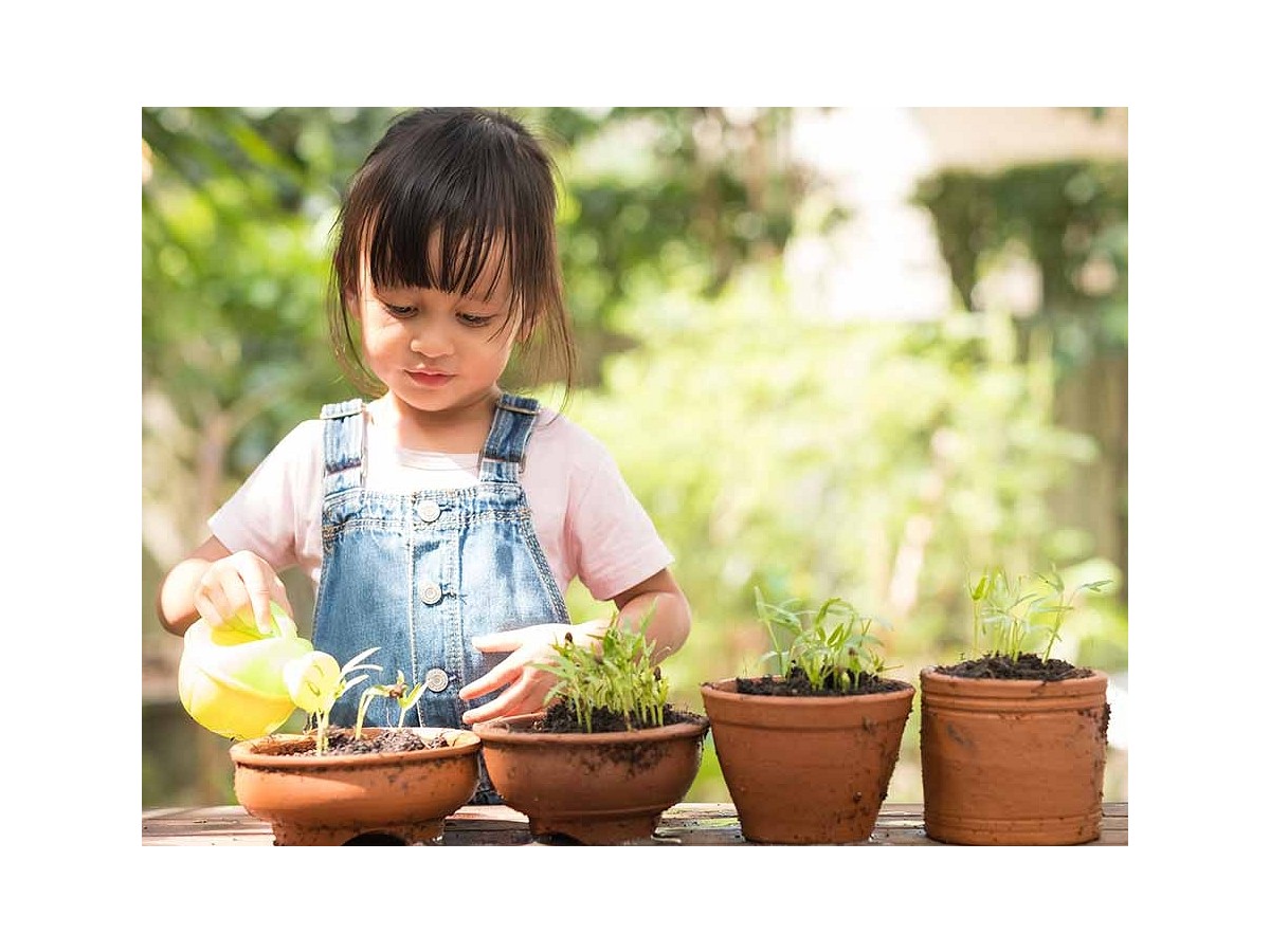 Kako se pripraviti na vrtnarjenje z otroki?